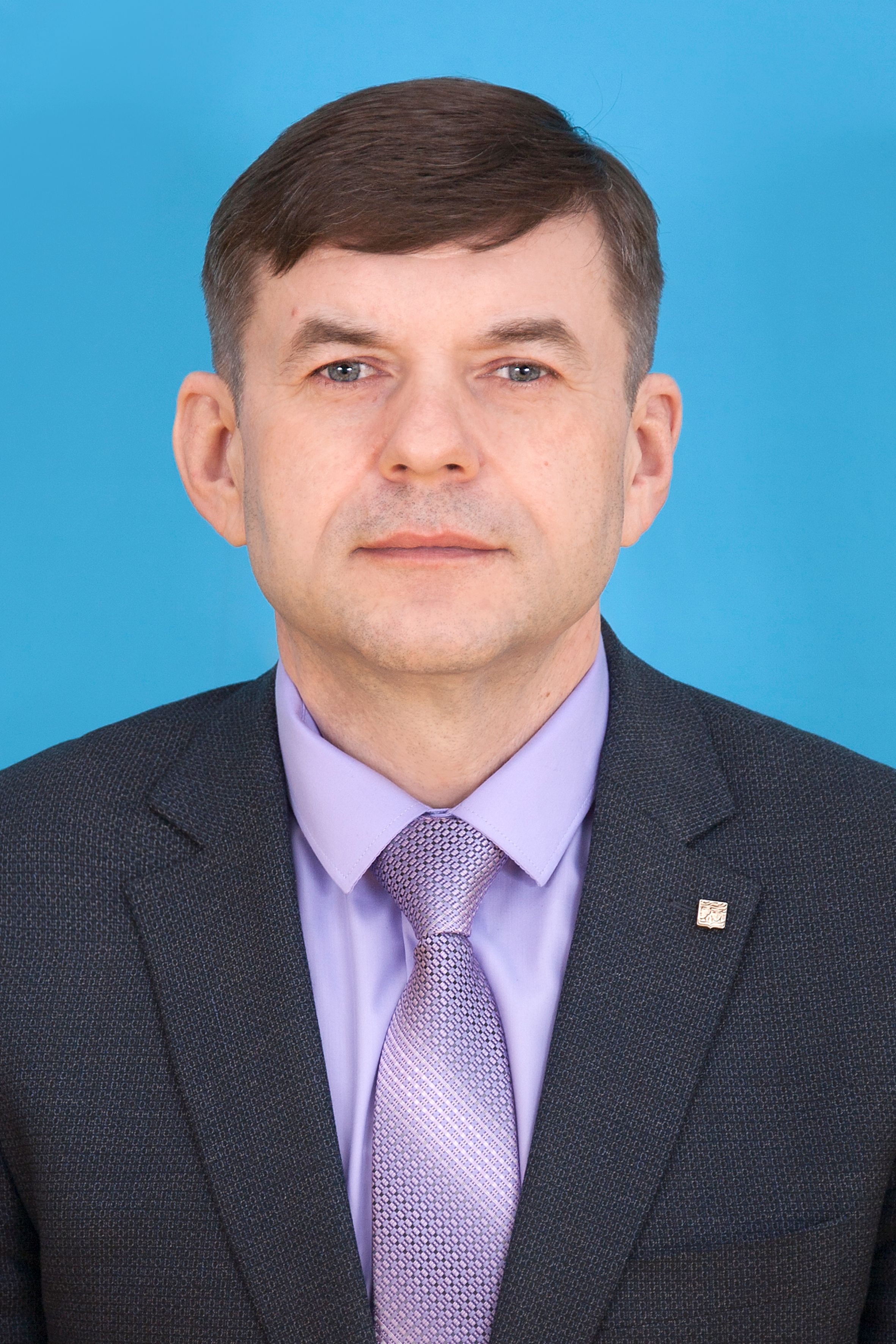 Кутузов Виталий Евгеньевич.
